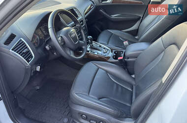 Позашляховик / Кросовер Audi Q5 2011 в 