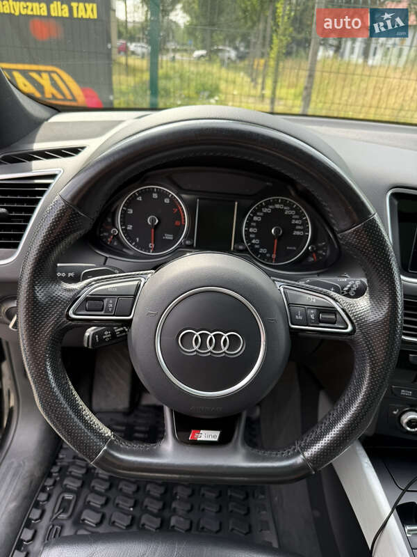 Внедорожник / Кроссовер Audi Q5 2016 в Киеве