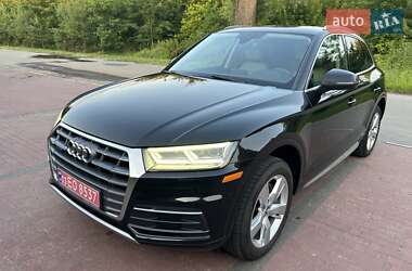 Внедорожник / Кроссовер Audi Q5 2018 в 