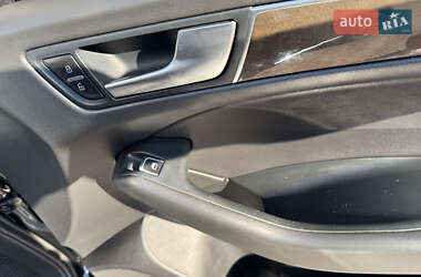 Внедорожник / Кроссовер Audi Q5 2013 в 