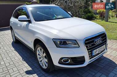 Внедорожник / Кроссовер Audi Q5 2012 в 