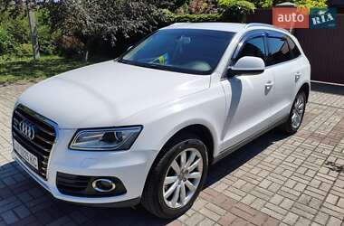 Внедорожник / Кроссовер Audi Q5 2012 в 