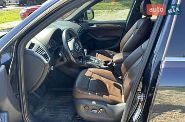 Внедорожник / Кроссовер Audi Q5 2012 в 
