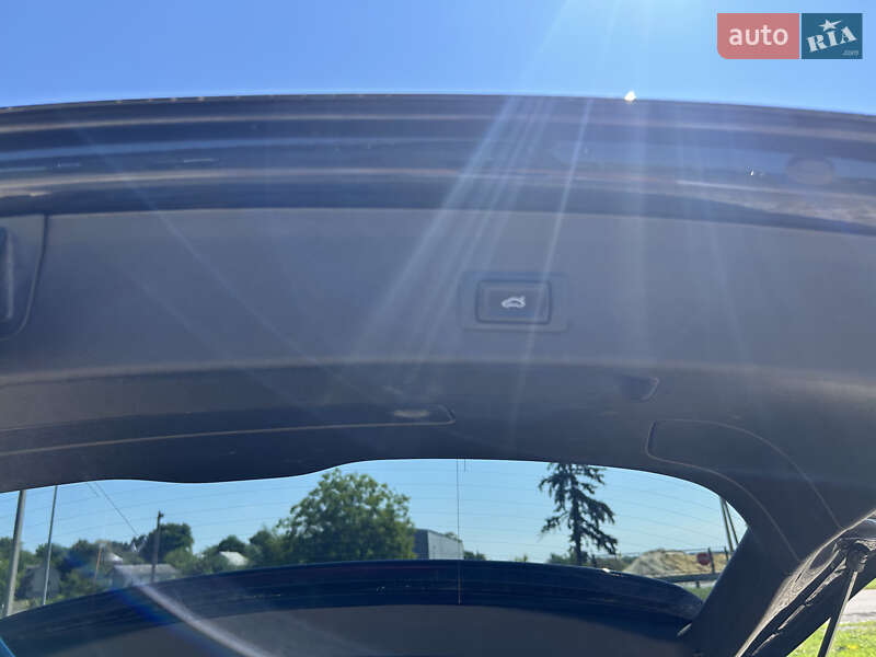 Позашляховик / Кросовер Audi Q5 2012 в Новому Яричеві