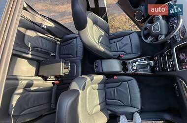 Позашляховик / Кросовер Audi Q5 2015 в 