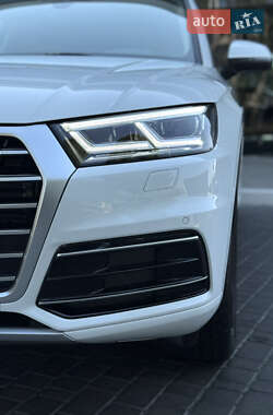 Внедорожник / Кроссовер Audi Q5 2019 в 