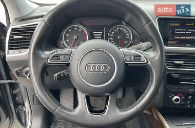 Внедорожник / Кроссовер Audi Q5 2016 в 