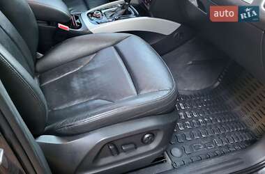 Внедорожник / Кроссовер Audi Q5 2012 в 