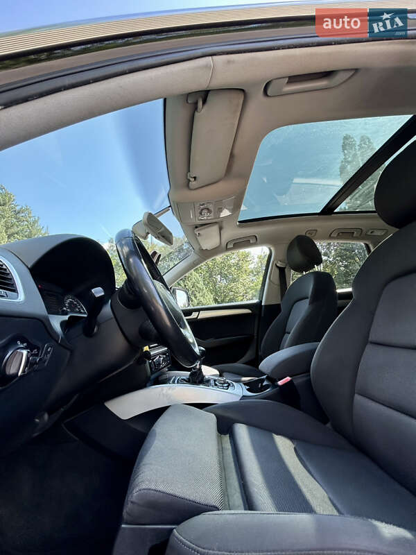 Внедорожник / Кроссовер Audi Q5 2013 в Харькове