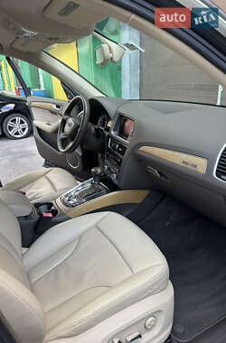 Позашляховик / Кросовер Audi Q5 2013 в 