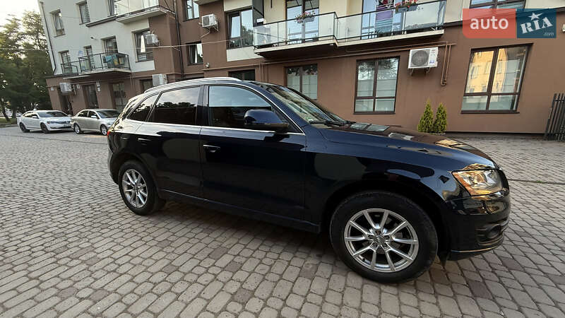 Позашляховик / Кросовер Audi Q5 2010 в Коломиї