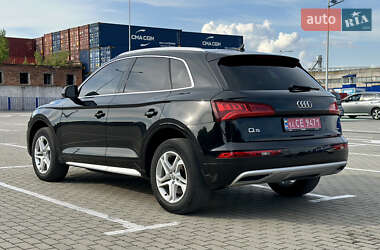 Внедорожник / Кроссовер Audi Q5 2019 в 