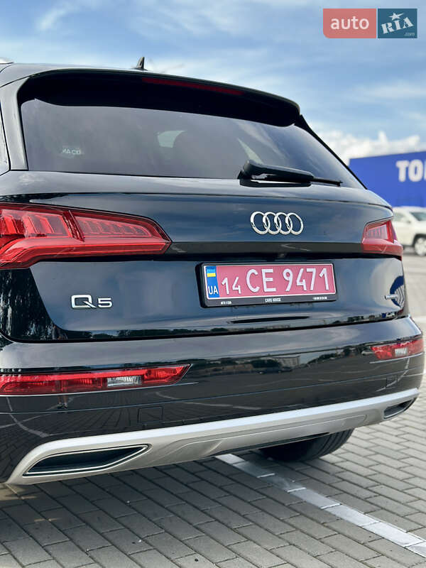 Внедорожник / Кроссовер Audi Q5 2019 в Тернополе