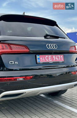 Внедорожник / Кроссовер Audi Q5 2019 в 