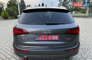 Позашляховик / Кросовер Audi Q5 2015 в 