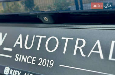 Внедорожник / Кроссовер Audi Q5 2017 в 