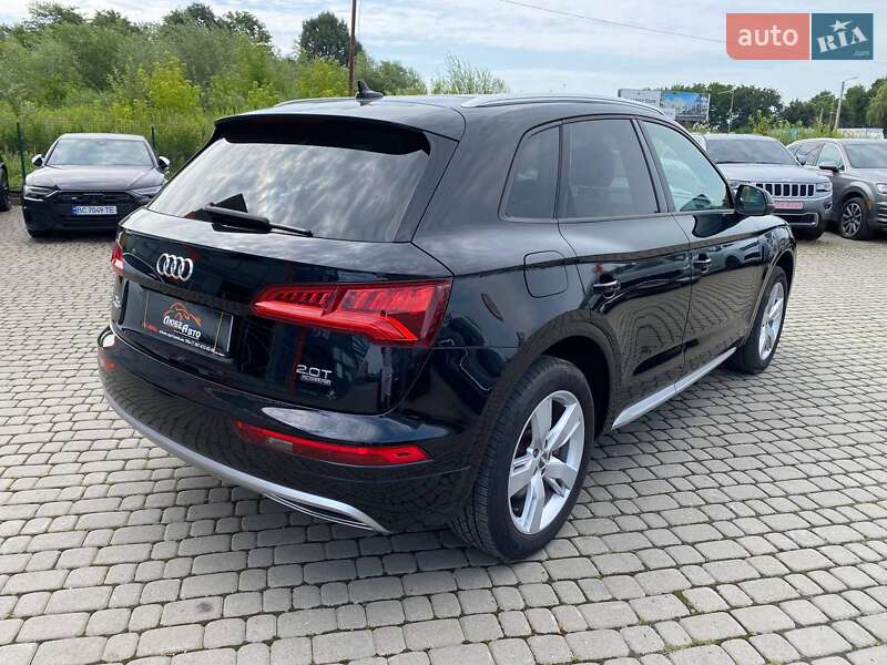 Позашляховик / Кросовер Audi Q5 2016 в Львові
