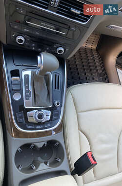 Внедорожник / Кроссовер Audi Q5 2013 в 
