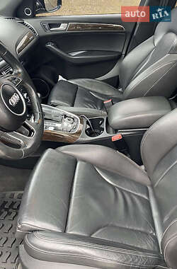 Внедорожник / Кроссовер Audi Q5 2015 в 
