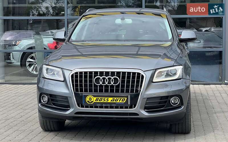 Позашляховик / Кросовер Audi Q5 2015 в Івано-Франківську