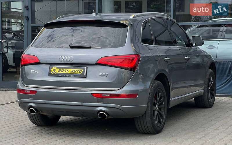 Позашляховик / Кросовер Audi Q5 2015 в Івано-Франківську