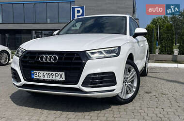 Позашляховик / Кросовер Audi Q5 2017 в 