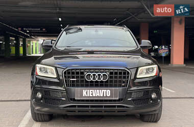 Позашляховик / Кросовер Audi Q5 2015 в 