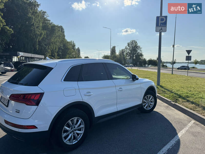 Audi Q5 2018