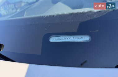 Внедорожник / Кроссовер Audi Q5 2018 в 