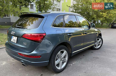 Внедорожник / Кроссовер Audi Q5 2015 в 