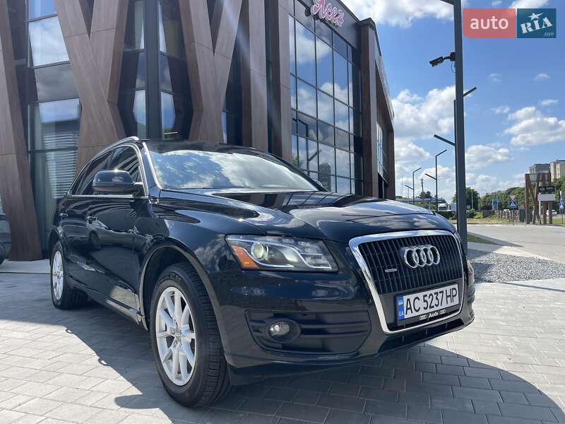 Внедорожник / Кроссовер Audi Q5 2012 в Луцке