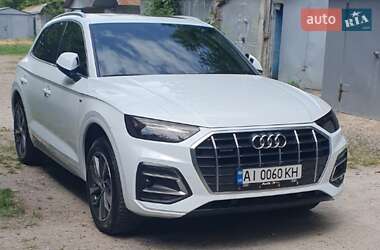 Внедорожник / Кроссовер Audi Q5 2021 в 