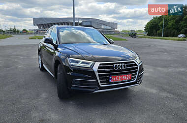 Позашляховик / Кросовер Audi Q5 2018 в Львові
