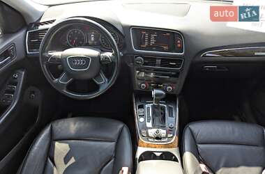 Позашляховик / Кросовер Audi Q5 2013 в 