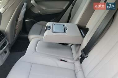 Внедорожник / Кроссовер Audi Q5 2023 в 