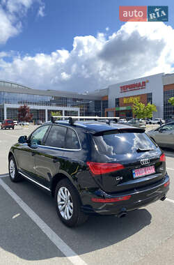 Позашляховик / Кросовер Audi Q5 2014 в 