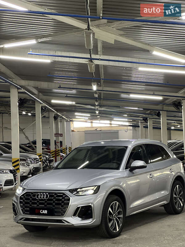 Внедорожник / Кроссовер Audi Q5 2022 в Одессе