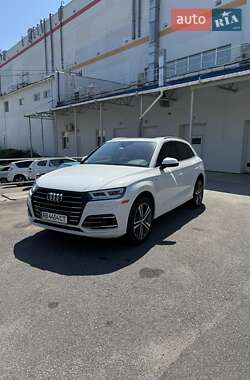 Позашляховик / Кросовер Audi Q5 2020 в Вінниці