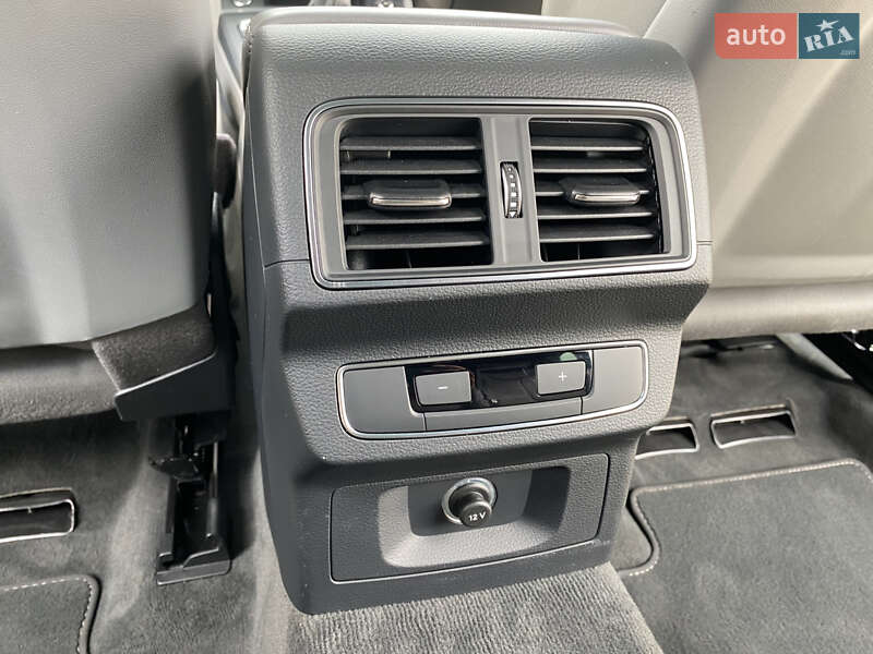 Позашляховик / Кросовер Audi Q5 2018 в Луцьку