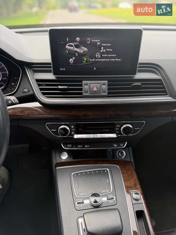 Внедорожник / Кроссовер Audi Q5 2018 в Киеве