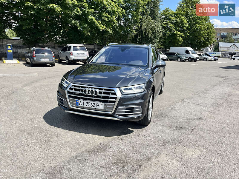 Внедорожник / Кроссовер Audi Q5 2017 в Василькове