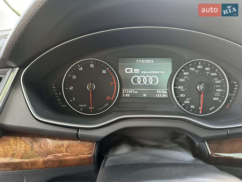 Позашляховик / Кросовер Audi Q5 2018 в Львові