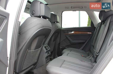 Внедорожник / Кроссовер Audi Q5 2024 в 