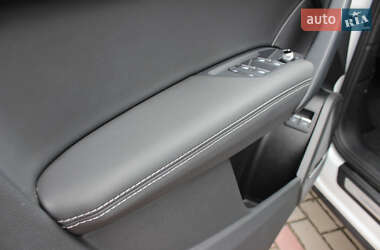 Внедорожник / Кроссовер Audi Q5 2024 в 