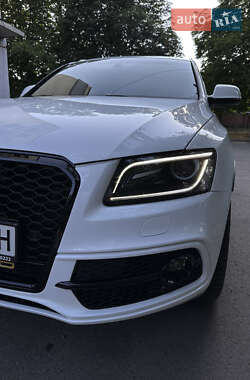 Внедорожник / Кроссовер Audi Q5 2012 в 