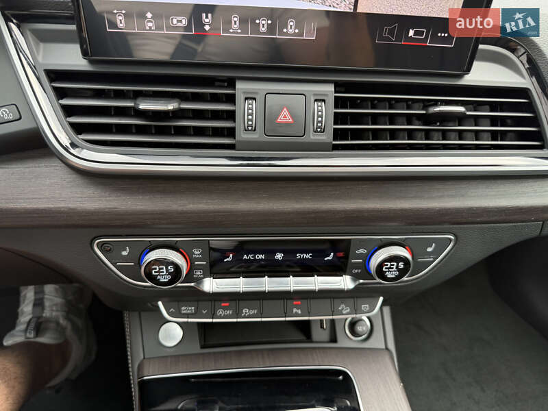 Позашляховик / Кросовер Audi Q5 2023 в Києві