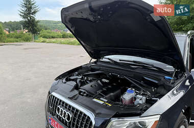 Внедорожник / Кроссовер Audi Q5 2016 в 