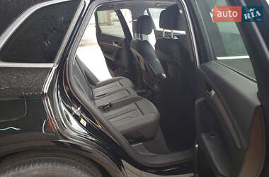 Позашляховик / Кросовер Audi Q5 2024 в 