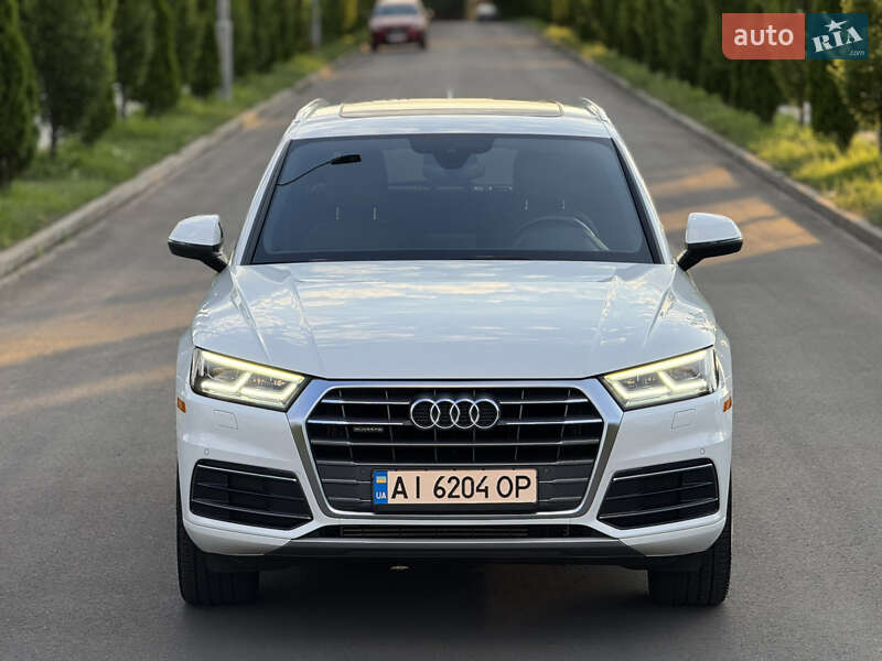 Внедорожник / Кроссовер Audi Q5 2017 в Киеве