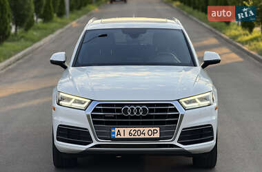 Внедорожник / Кроссовер Audi Q5 2017 в 